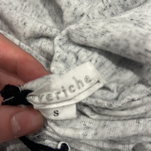 Overiche Women’s Grey Romper Size Small - Picture 3 of 4